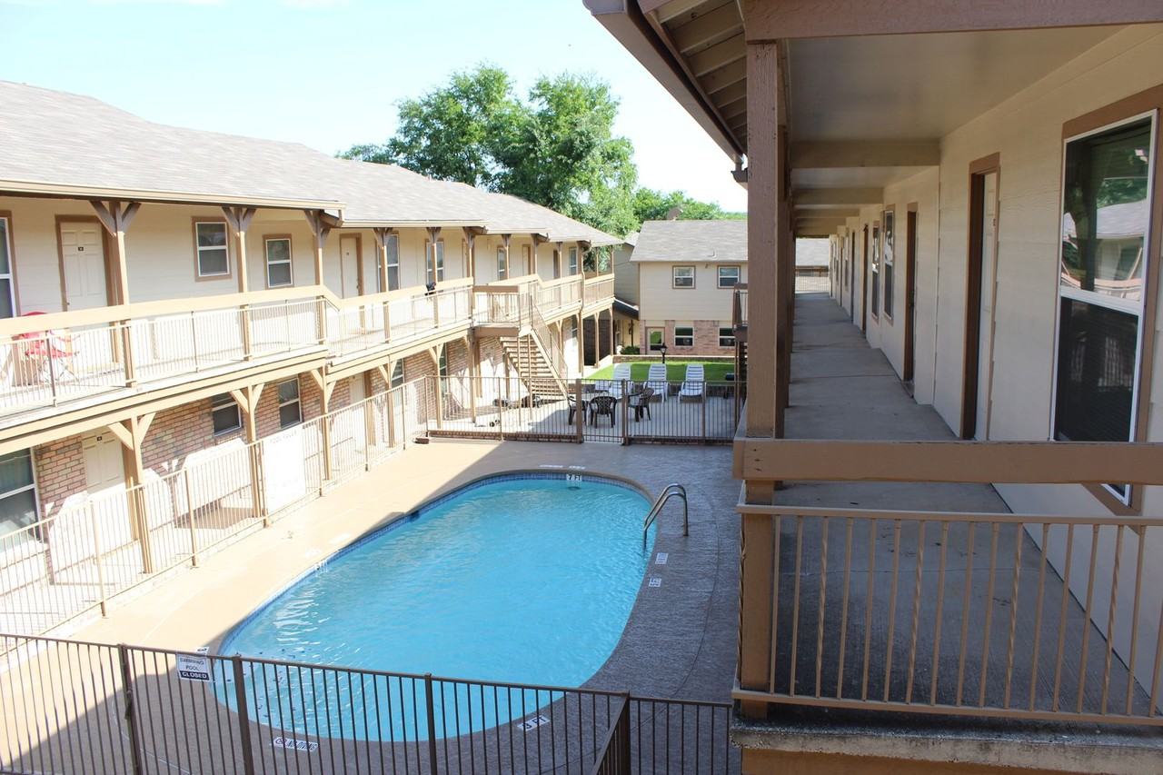 614 Stringer - Photo 2 of 7