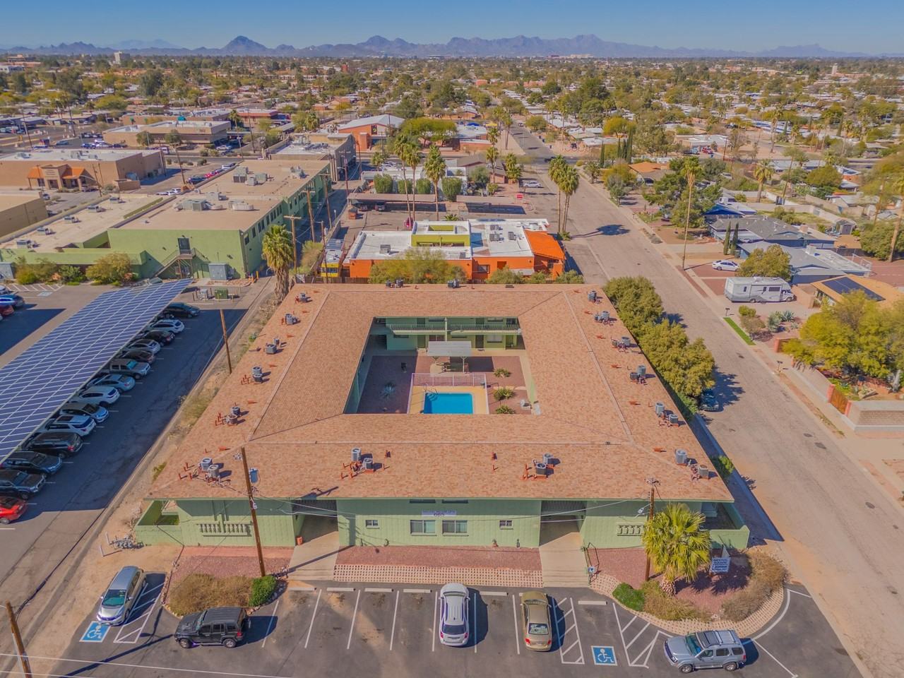 An amentiy - Photo 4 of 5