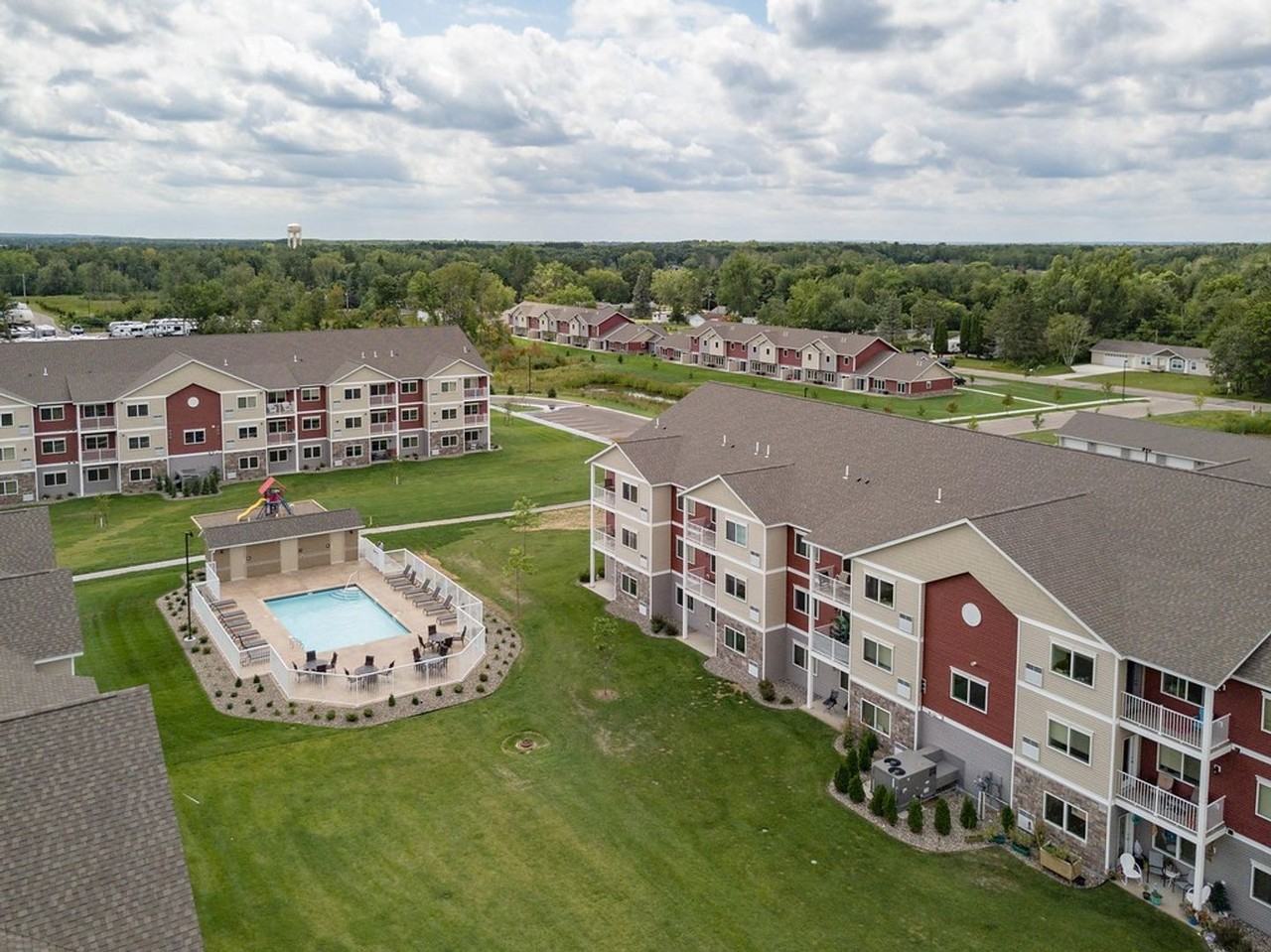 Pine Grove Estates 3 - Photo 2 of 10