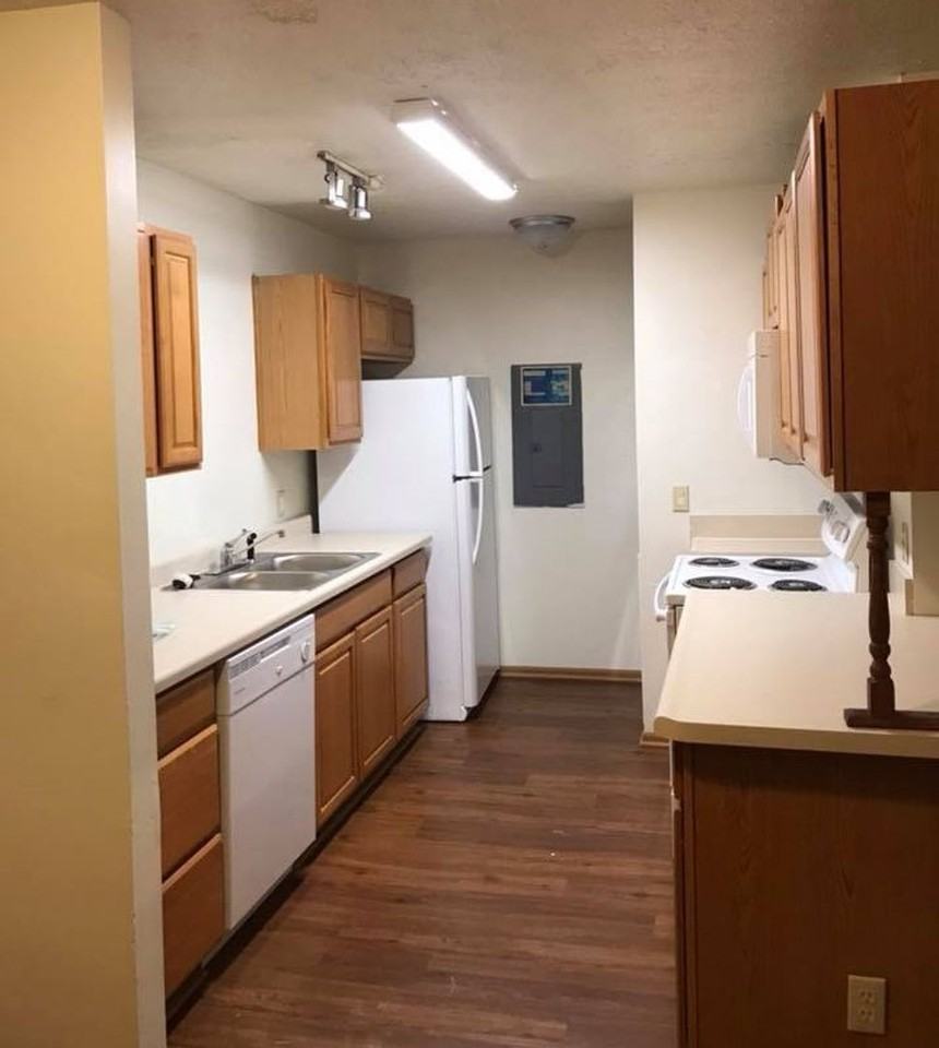 Water's Edge - Photo 3 of 22