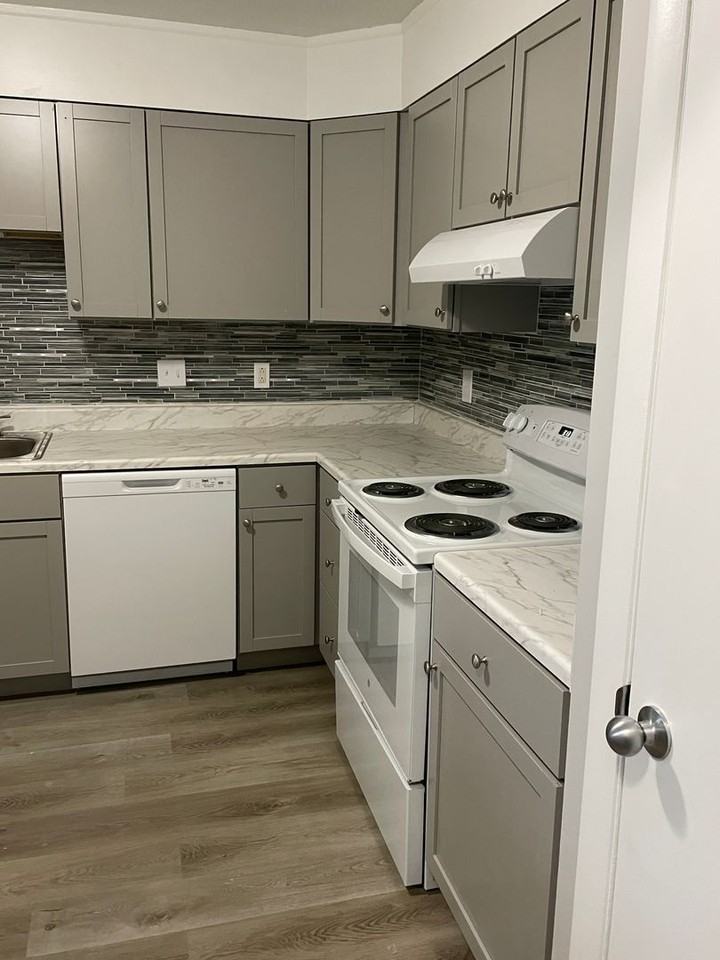 Brentwood Realty Partners LLC - Photo 3 of 5