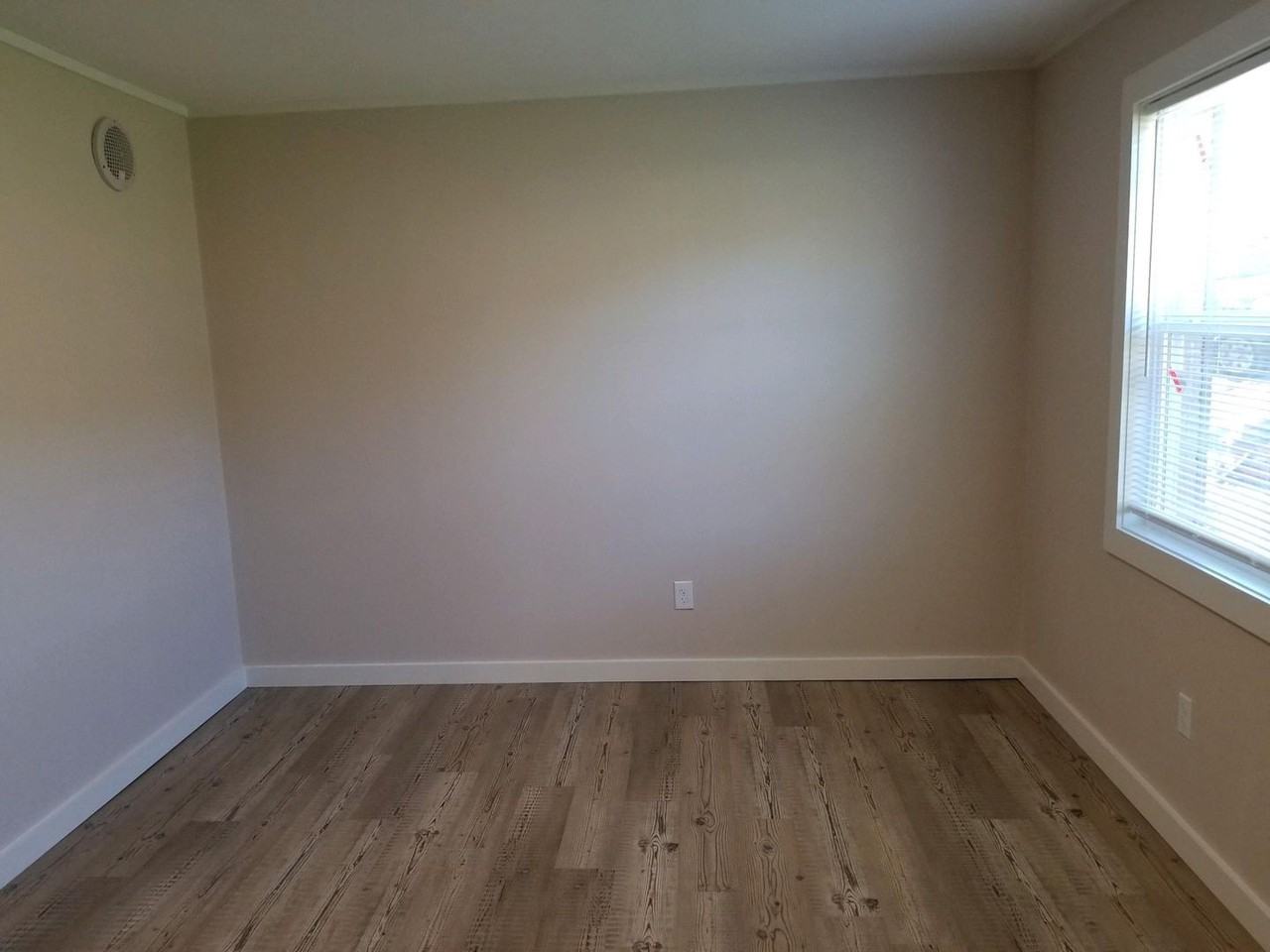 North Point Flats - Photo 2 of 18