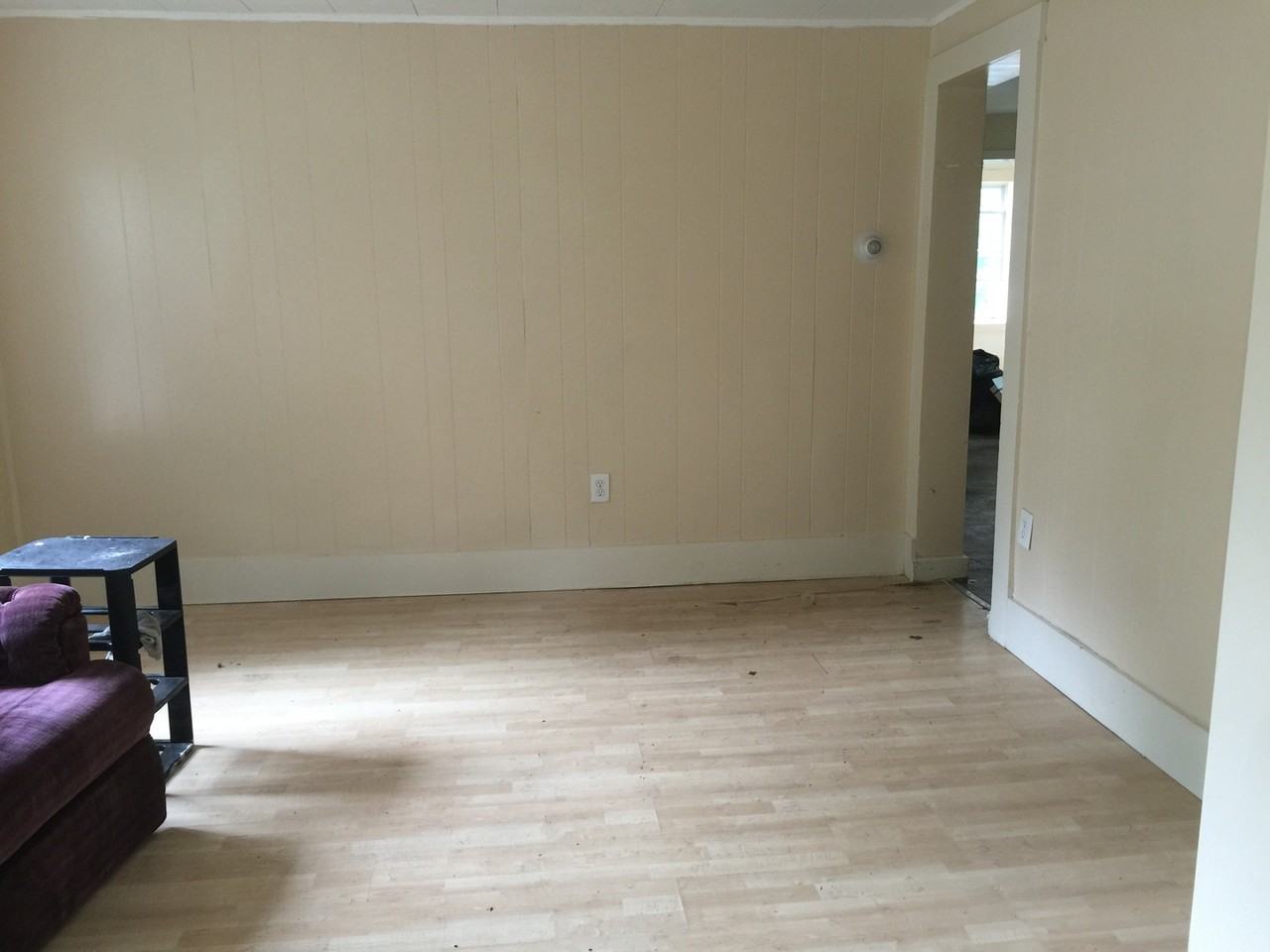 353 Main St - Photo 2 of 8