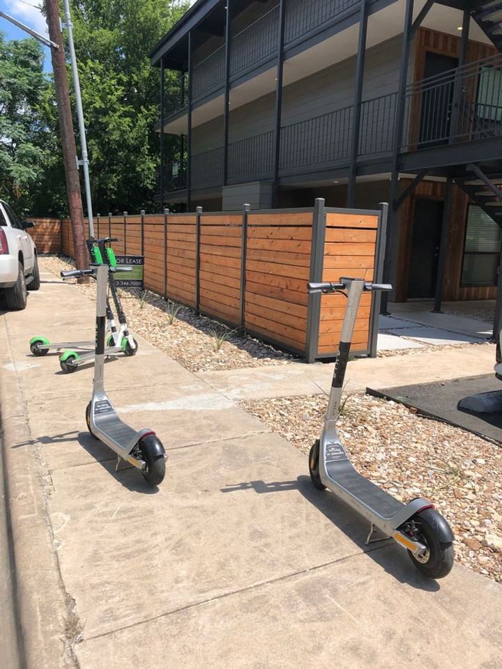 Studio Flat - Photo 7 of 13