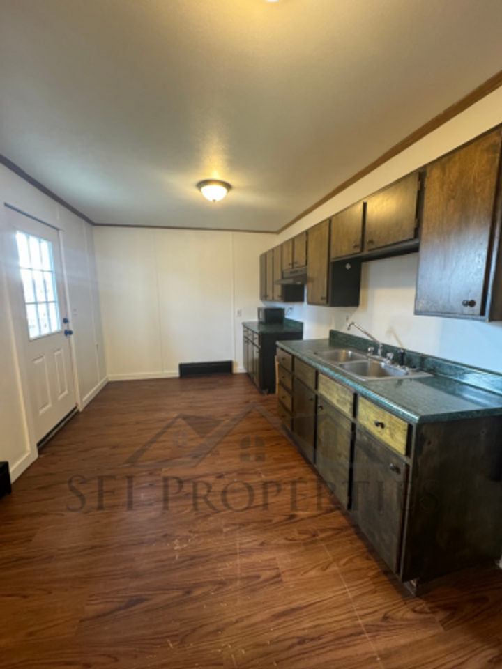 S6/7 - Photo 2 of 13