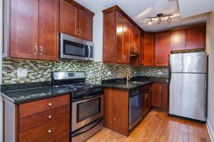 featured image of 6501 N Claremont Ave