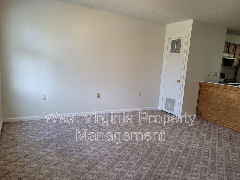 34 Trump St #1 - Photo 2 of 12