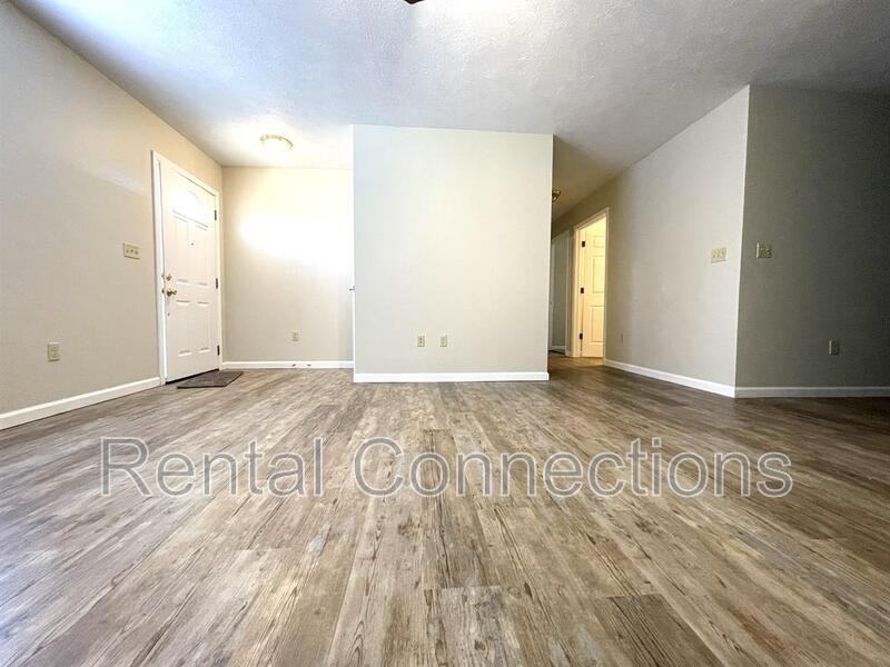 715 Katie Ln - Photo 2 of 11