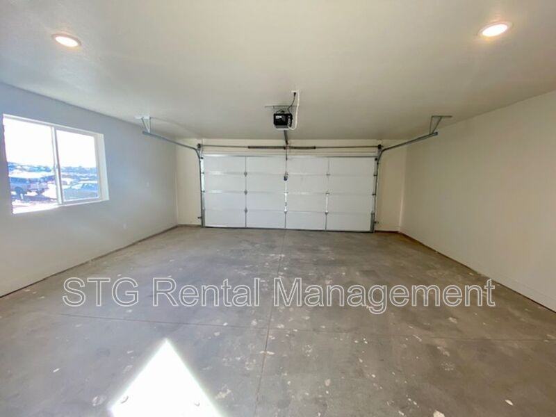 939 Sw - Photo 7 of 36