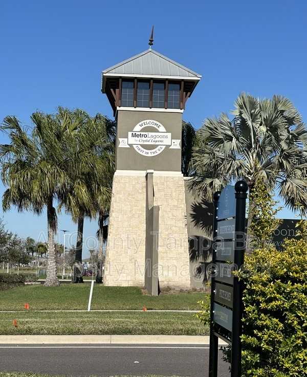 32047 Blue Passing Loop - Photo 2 of 31