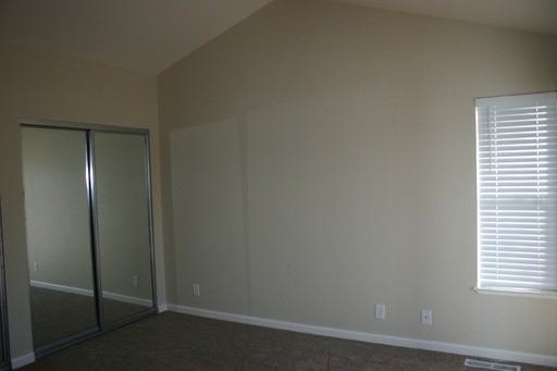 129 Marguerite Ln - Photo 3 of 5