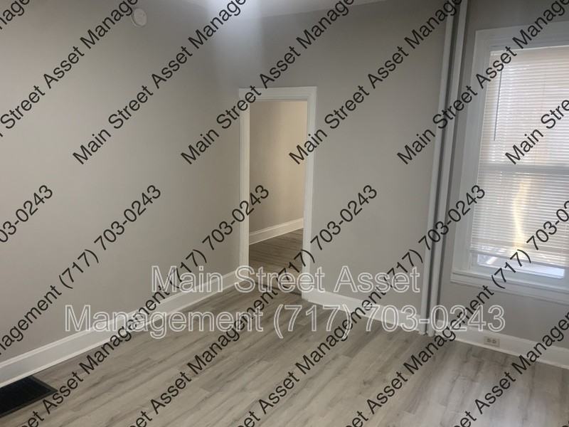 234 Locust St #1 - Photo 3 of 19