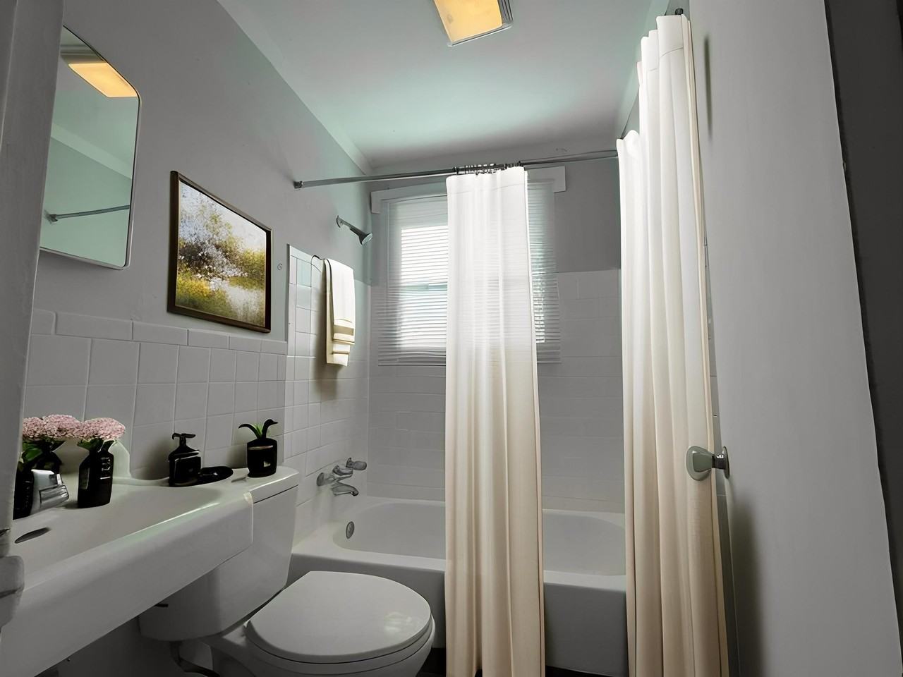 2139 Waverly Street (SC) - Photo 2 of 18