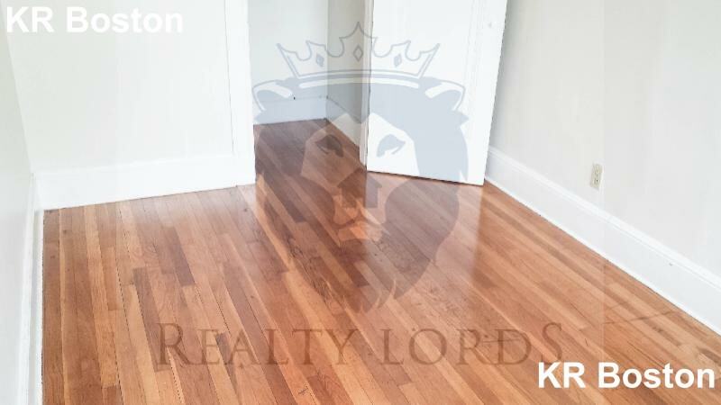 Fellsway W #20 - Photo 2 of 16