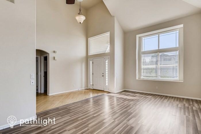 22755 E Maplewood Ln - Photo 2 of 18