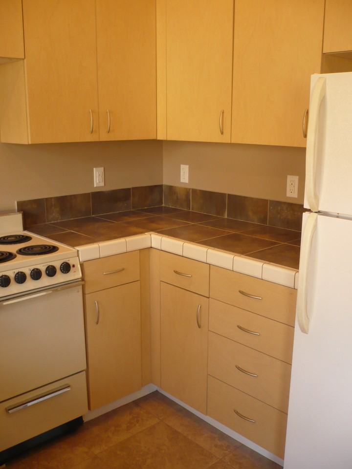 227 Nw 11th St #1-2 - Photo 5 of 22