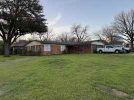 featured image of 2700 W Fuller Ave #NA