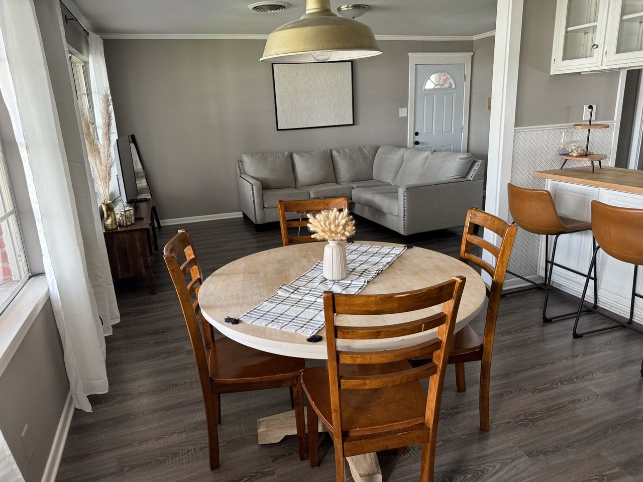 2700 W Fuller Ave #NA - Photo 7 of 27