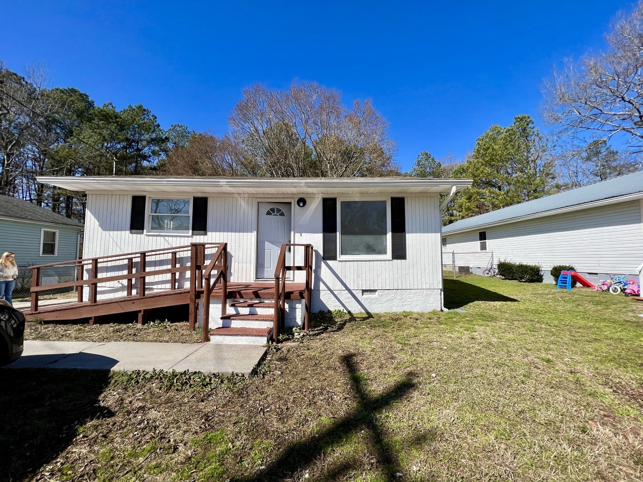 1250 Pond St Se #NA - Photo 2 of 12