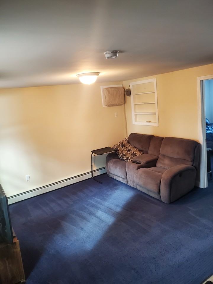 2 Courtland Dr #ADU - Photo 2 of 6