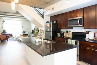 555 Berrien St #N - Photo 1 of 1