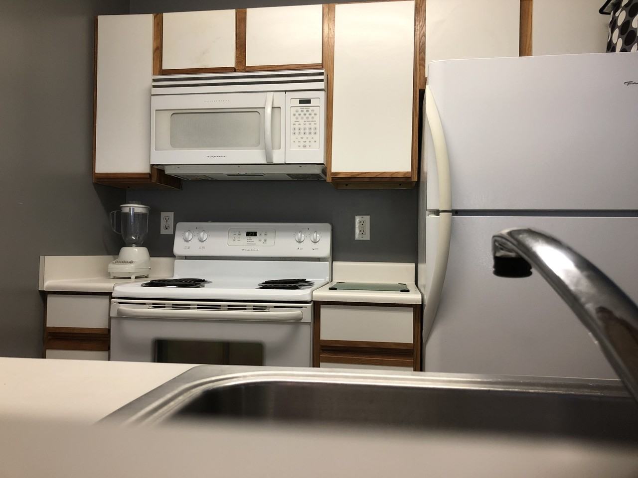 2206 University Commons Dr #2206 - Photo 2 of 12