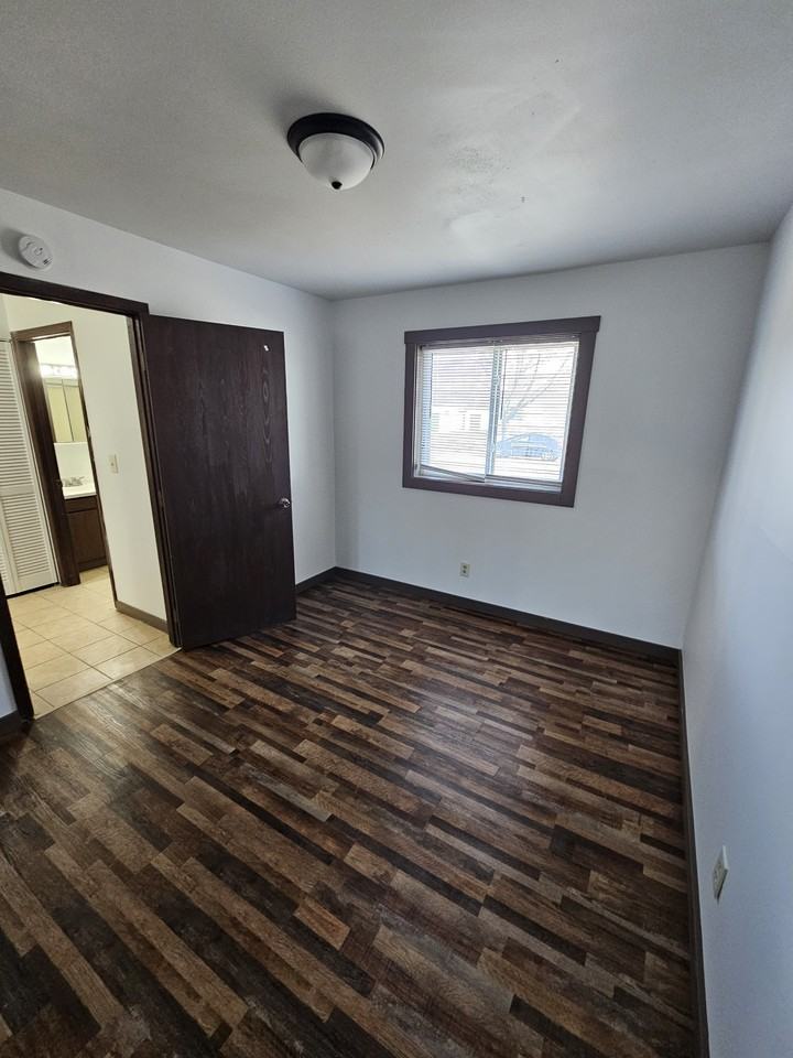 1723 La Crescent St #97 - Photo 3 of 14