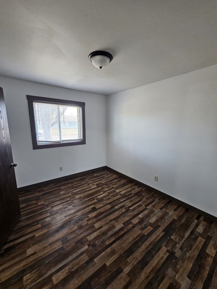 1723 La Crescent St #97 - Photo 4 of 14