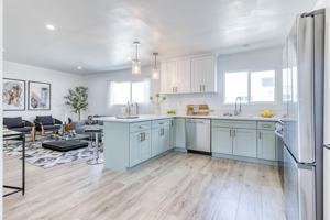 featured image of 2318 Glover Pl #3