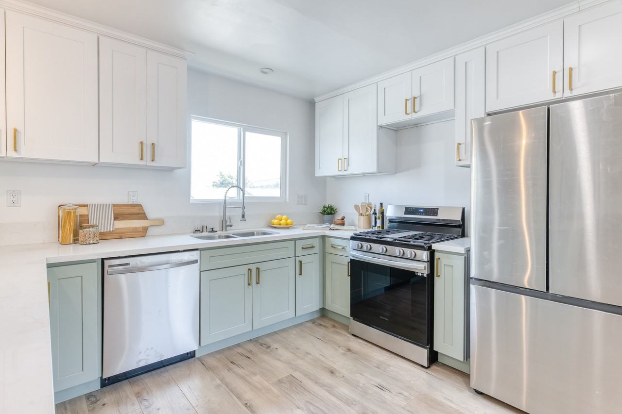 2318 Glover Pl #3 - Photo 4 of 19
