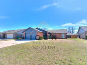 8804 Nw 92nd St #1 - Photo 1 of 1