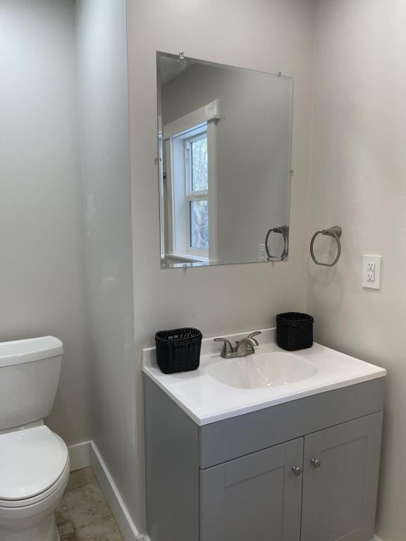 2260 S 10th St W - Photo 6 of 13