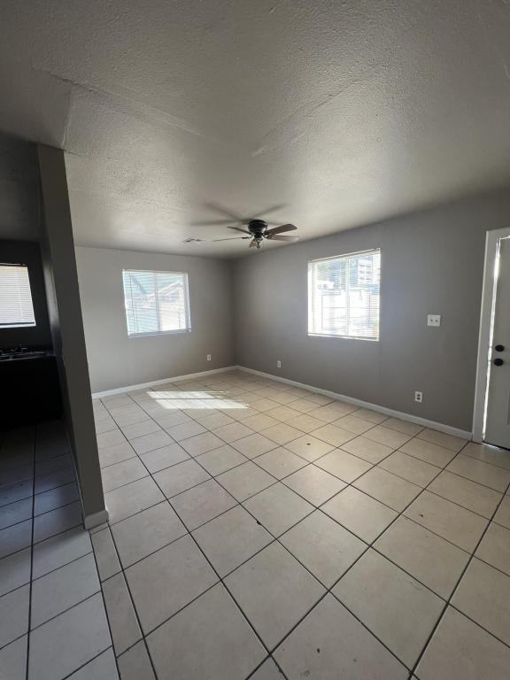 127 N 10th Ave - Photo 2 of 19