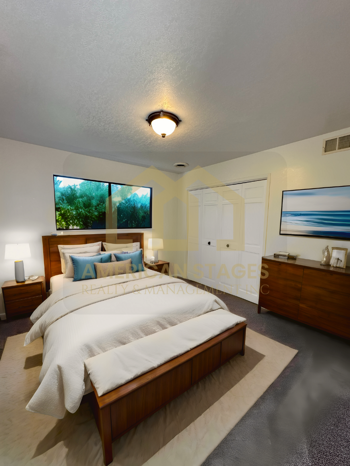 632 University Dr - Photo 3 of 10