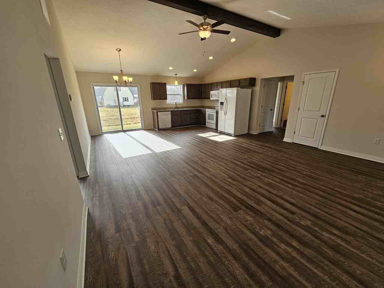 150 Choctaw Dr - Photo 2 of 11