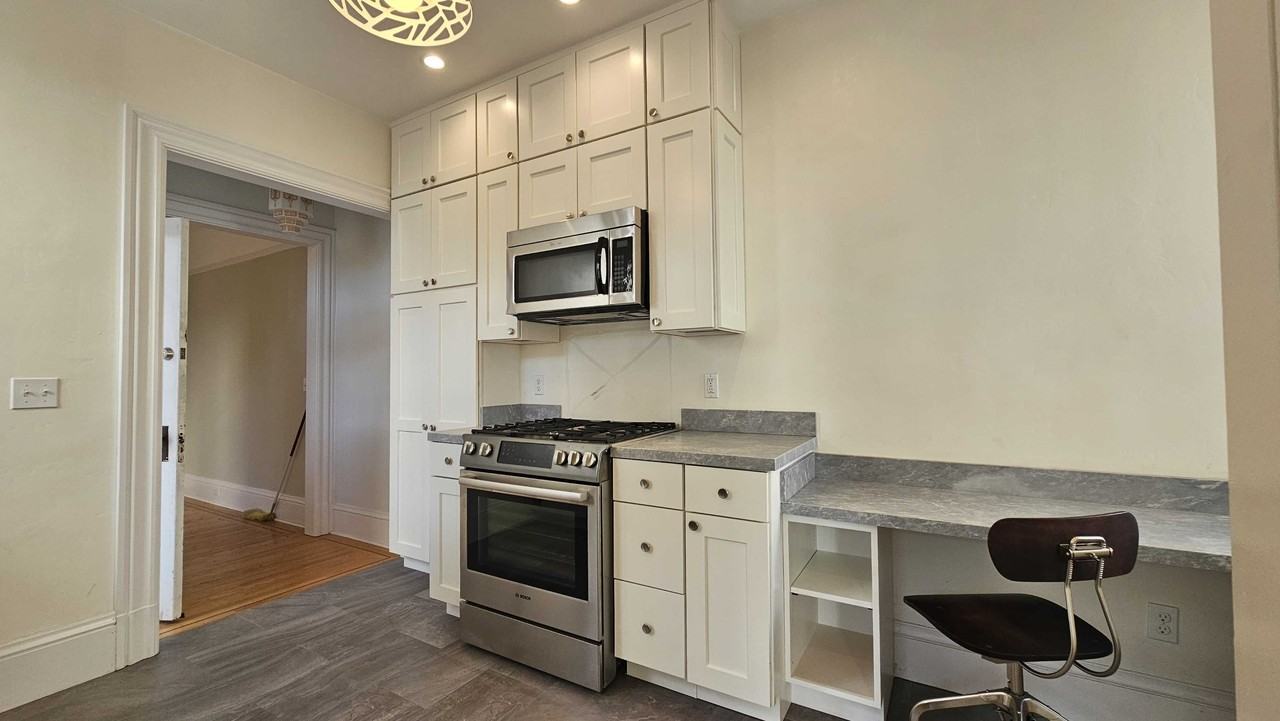 52 Landers St #52 - Photo 2 of 34