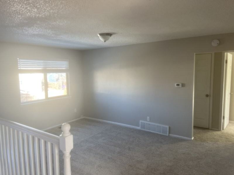 9070 W Bellwood Pl - Photo 7 of 17