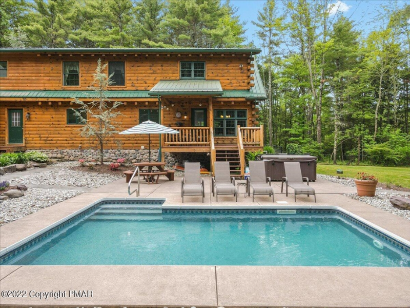 899 Lower Swiftwater Rd - Photo 3 of 46