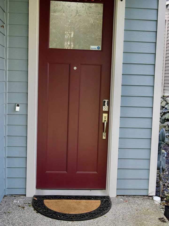 6989 134th Ct Se #B - Photo 3 of 18