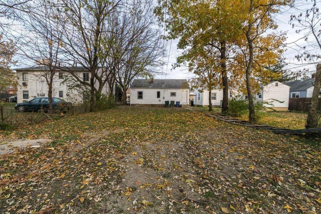 2235 Hamilton Ave #1 - Photo 4 of 16