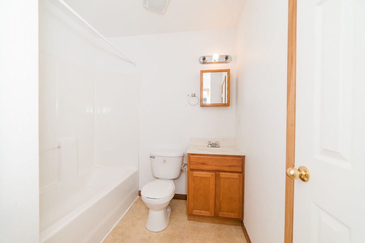 Pinnacle Heights - Photo 7 of 50