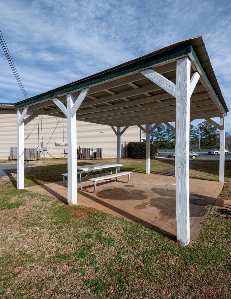 Holiday Cove Apartments 600 Holiday Cir, Forsyth, GA 31029 Zumper