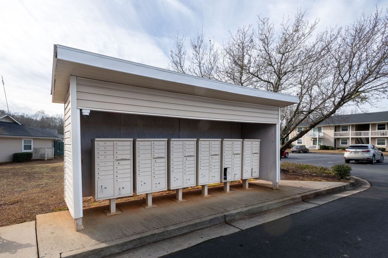 Holiday Cove Apartments 600 Holiday Cir, Forsyth, GA 31029 Zumper