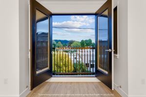 featured image of 1825 Se 50th Ave #301