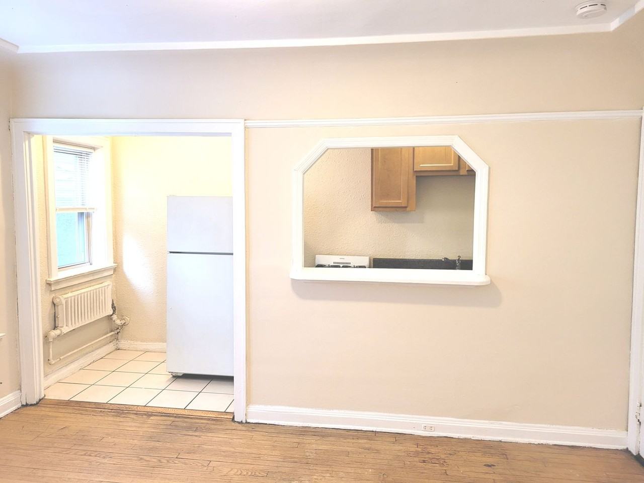 1527 Marshall - Photo 6 of 50