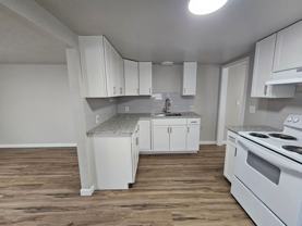 406 E Broadway - Photo 1 of 1