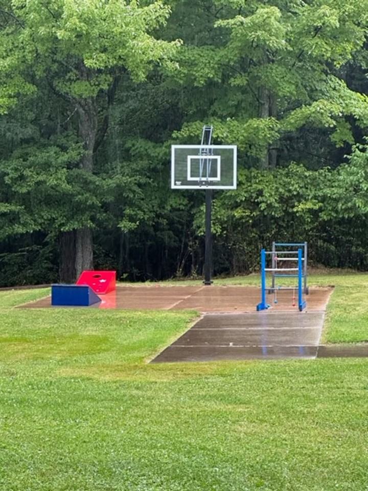 White Oak Apartments - Photo 4 of 50