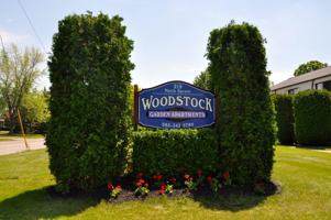 featured image of Woodstock Gardens