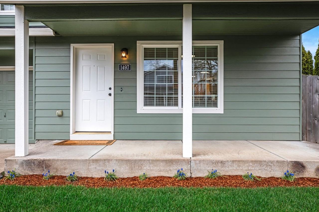 1497 Golden Lane - Photo 3 of 4