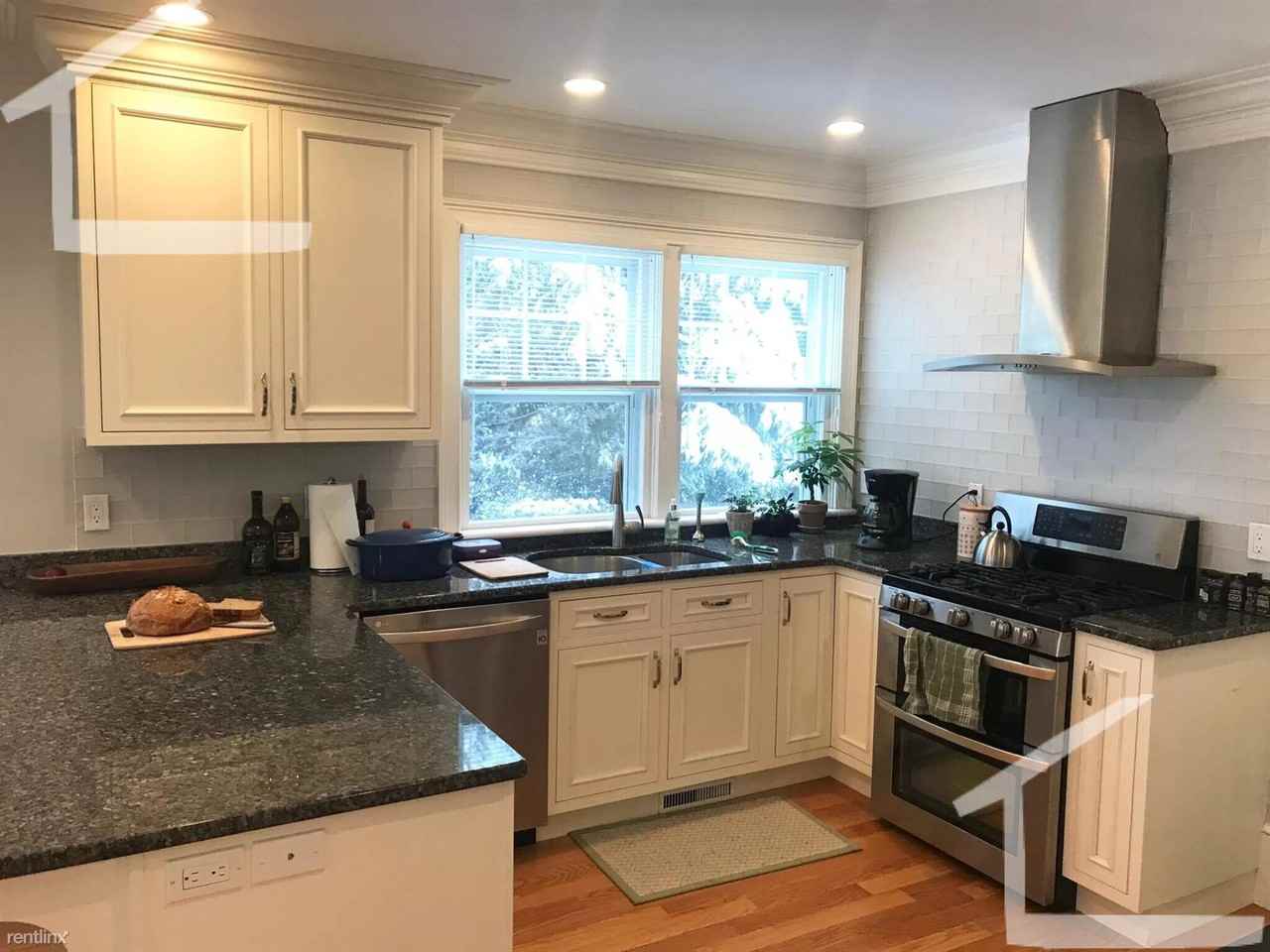 279 Walnut St - Photo 2 of 21